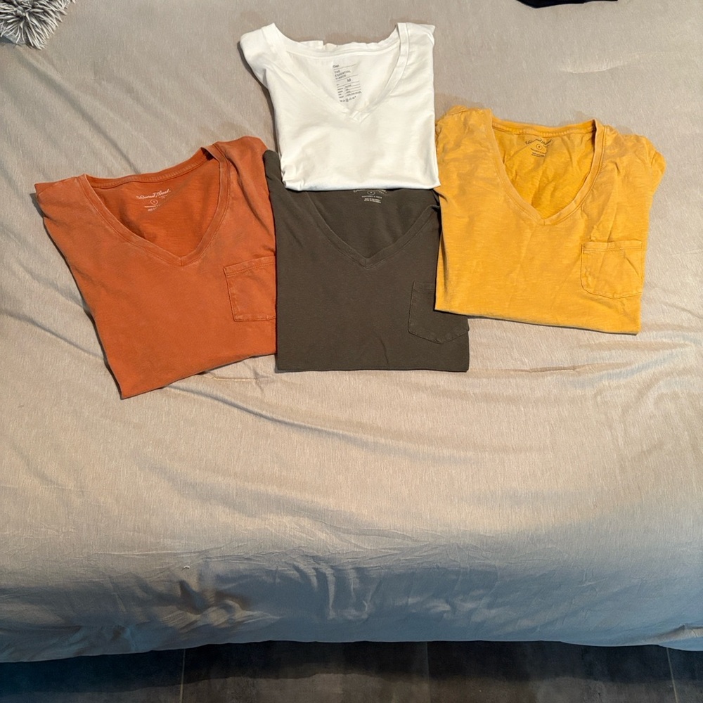 Set of Four V-Neck T-Shirts in Assorted Colors